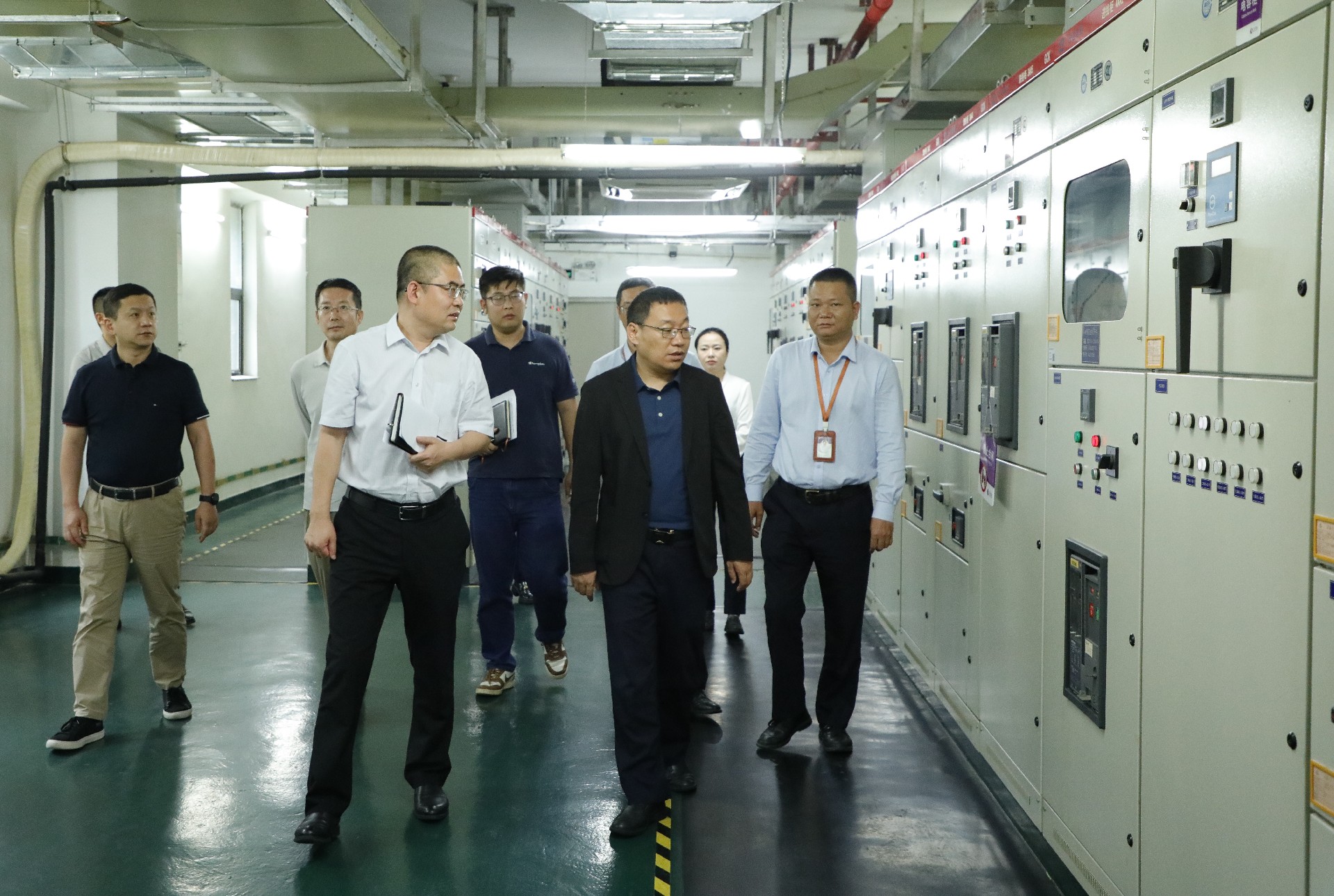 筑牢防线迎五一 122cc太阳集成游戏开展节前安全防范部署工作